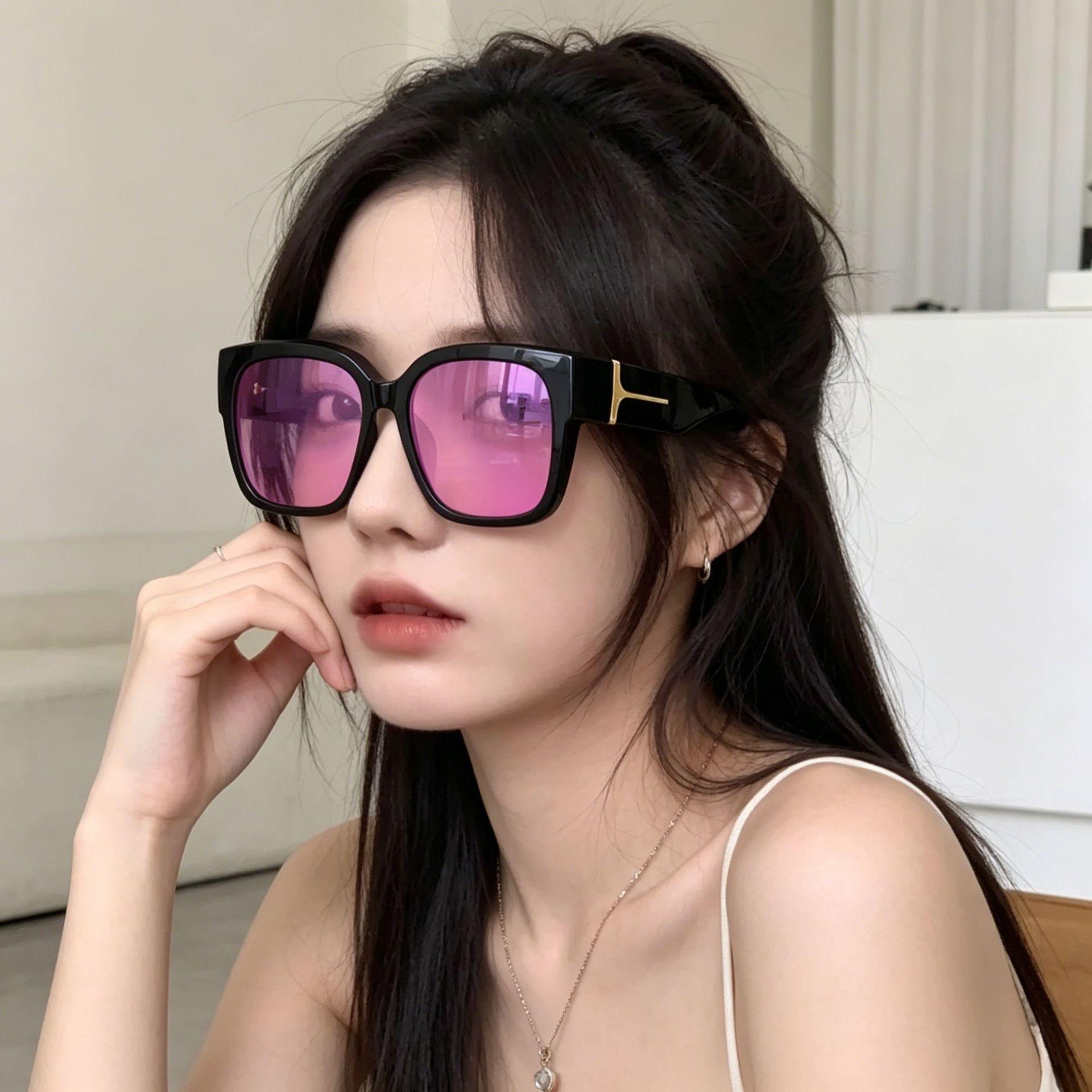 [Light Luxury Texture] Black Gold T-Shaped Glasses Retro Square Sunglasses Anti-Glare