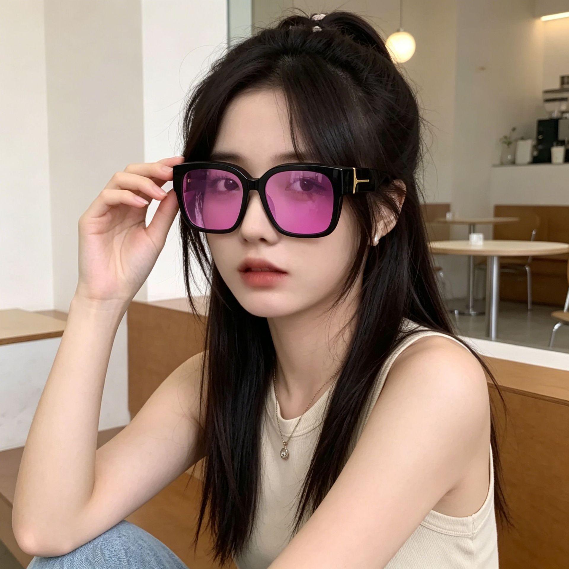 [Light Luxury Texture] Black Gold T-Shaped Glasses Retro Square Sunglasses Anti-Glare