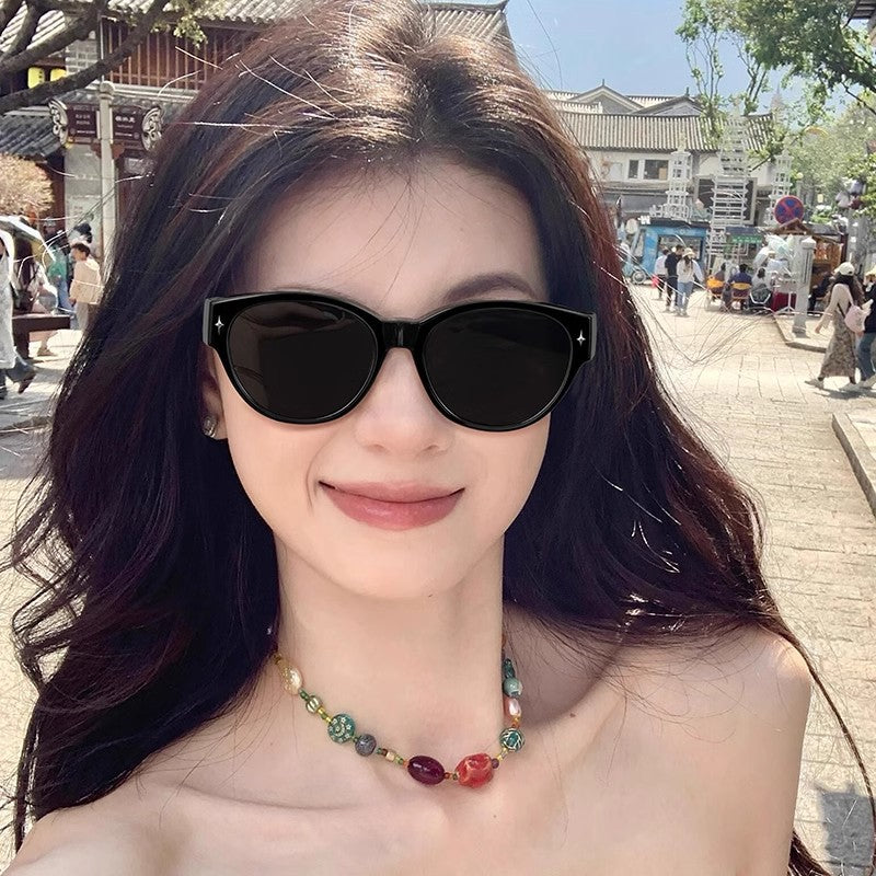 Cat Eye Sunglasses Can Cover Myopia Glasses Women's Square round Face Driving Clip Cover Polarized Sunglasses UV-Proof