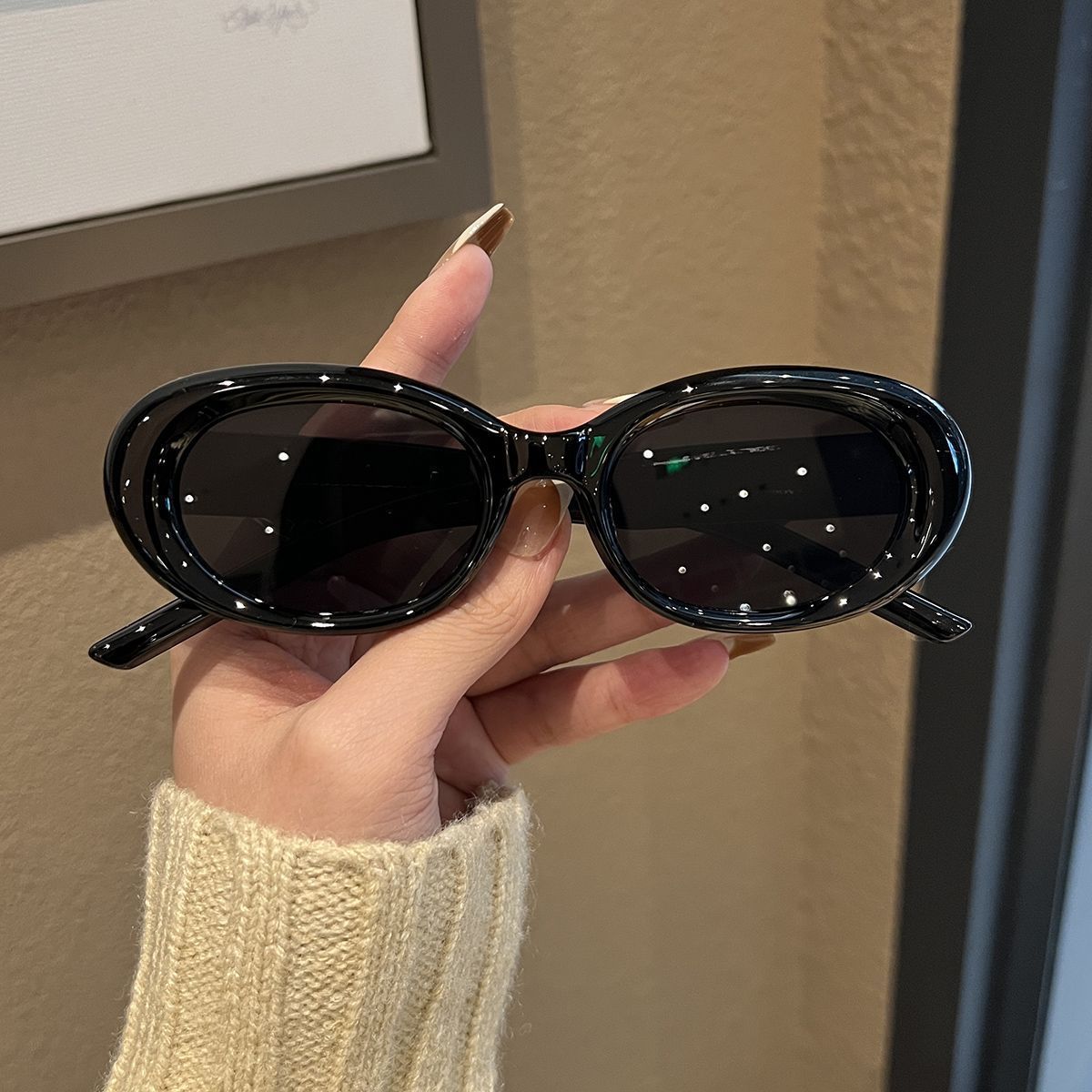 Oval White Frame Sunglasses European and American Concave Sunglasses Women's Big Face Cat Eye Sun Protection High-Grade INS Slimming